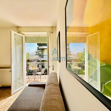 Ares - Vicino Al Di Garda E Stazione Treno Apartment